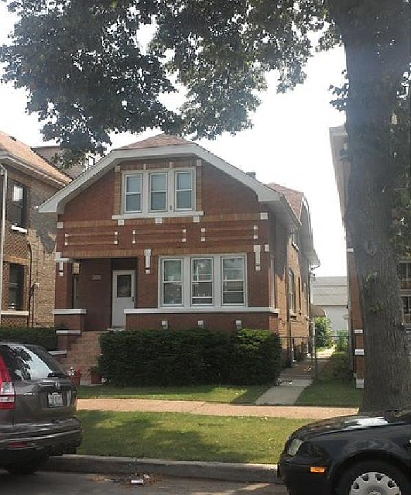 1st image of 4905 S Komensky Ave