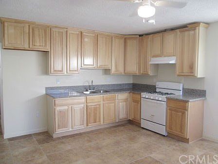 3rd image of 4350 W 142nd St #G