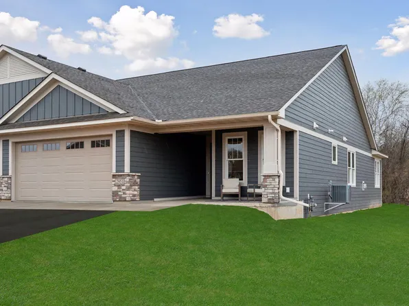 2915 Thompson Dr, River Falls, WI 54022