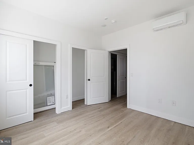 613 N Brooklyn St #5 — Photo 7