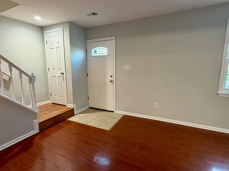 9798 Hagel Cir — Photo 3