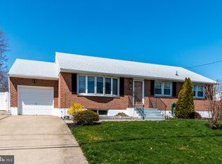 1718 Delpenn Rd, Wilmington, DE 19810