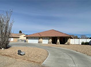 18930 Shetland Rd, Apple Valley, CA 92308