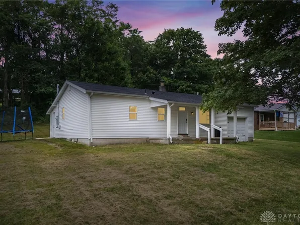 8744 Us Rte #50, Hillsboro, OH 45133
