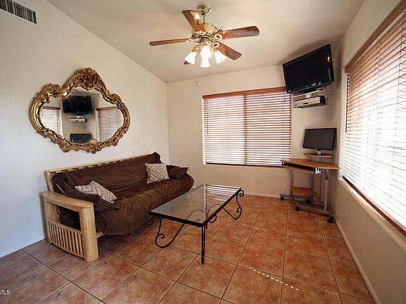3rd image of 1012 E Weber Dr #101