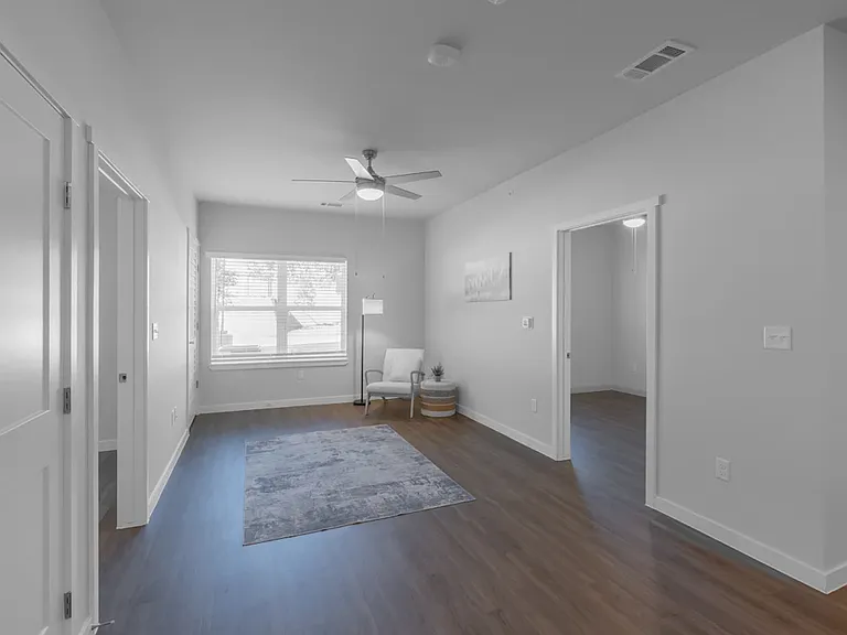Reserve at Decatur — Photo 5