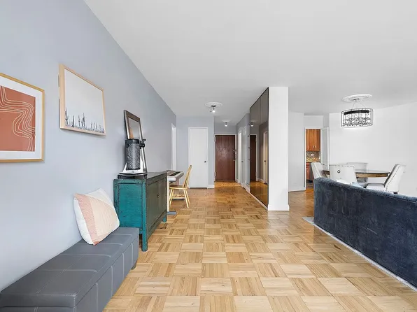 303 E 57th St APT 11E, New York, NY 10022
