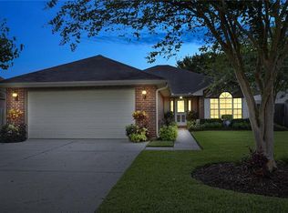 328 Oak Point Dr, La Place, LA 70068