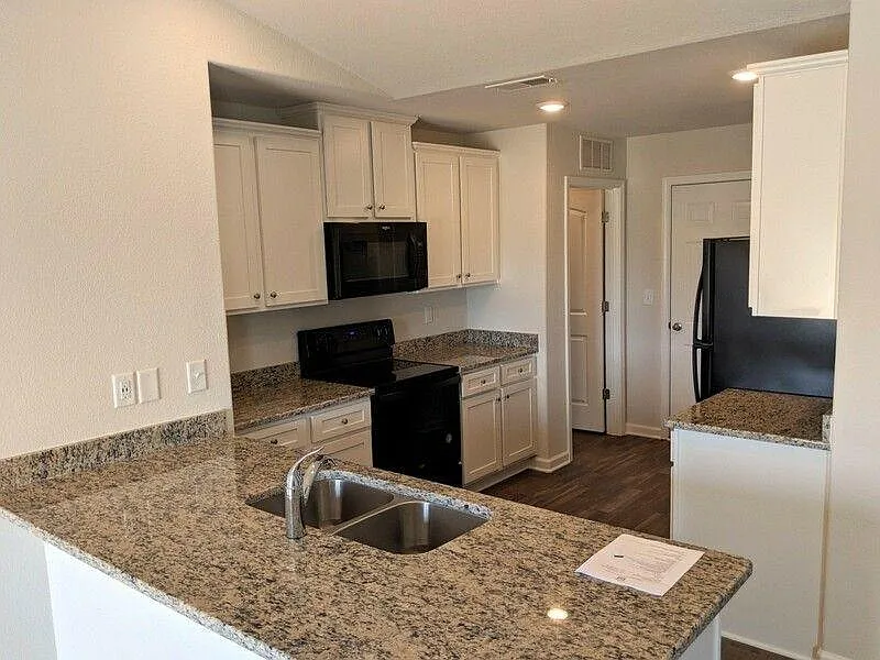 495 Mineral Spring Ln — Photo 3