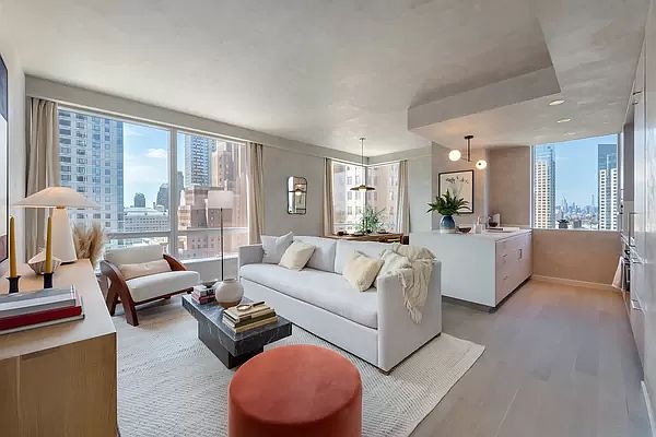 1st image of 1 City Poin APT 20B