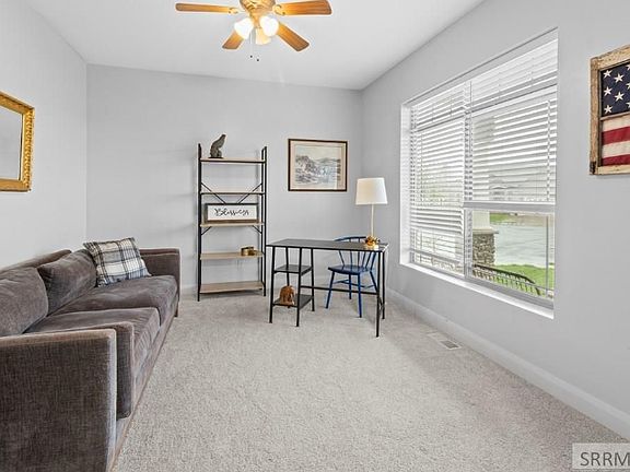 4th image of 1119 Coyote Willow Way