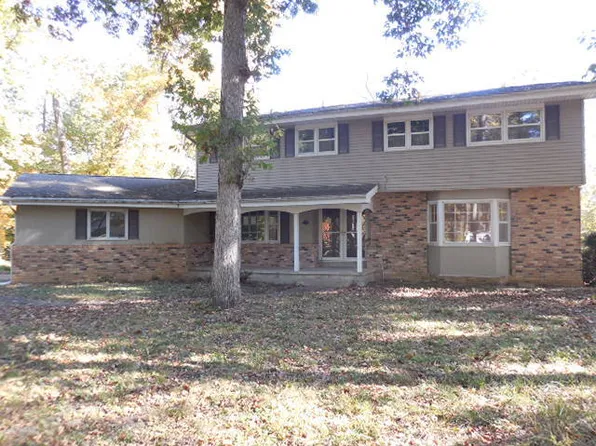 9297 E 1446 North Rd, Fairmount, IL 61841