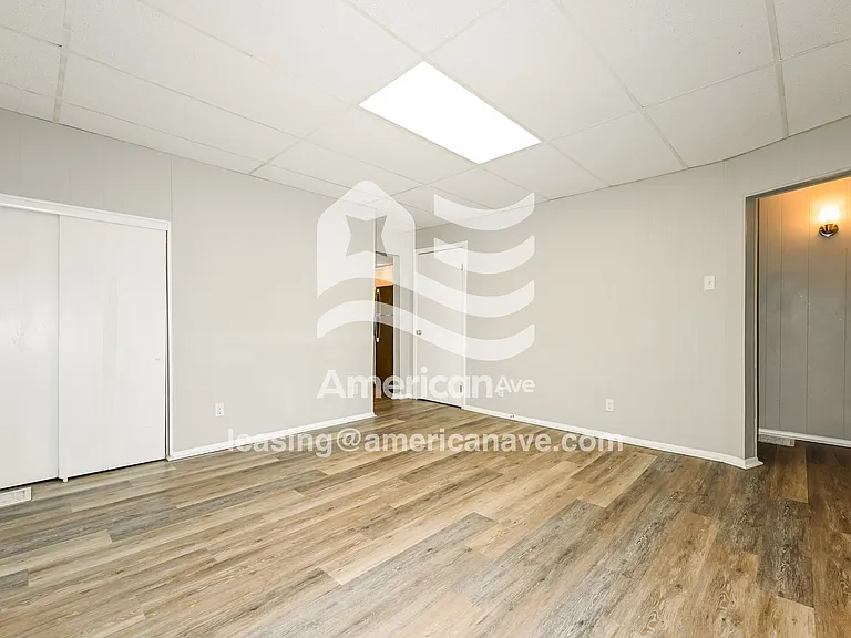 657344_005_living_room_14394852.jpg
