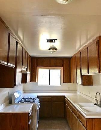 3rd image of 5768 Aldama St APT 101
