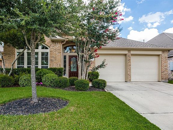 2nd image of 2893 Woodland Glen Ln