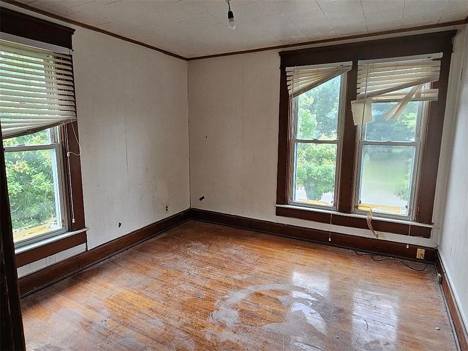 400 W Ashland Ave, Indianola, IA 50125 MLS 683299 Zillow