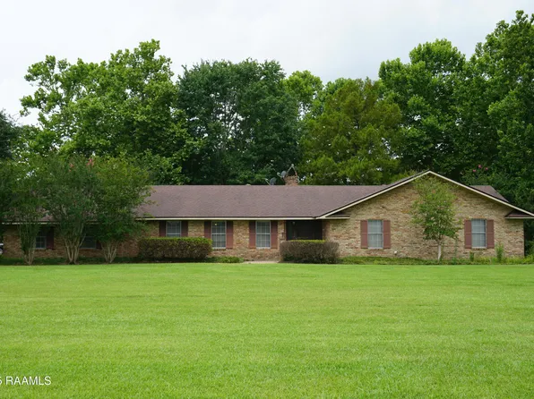 965 Highway 103, Opelousas, LA 70570