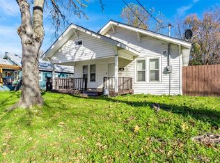 130 Locust St N, Sulphur Springs, TX 75482