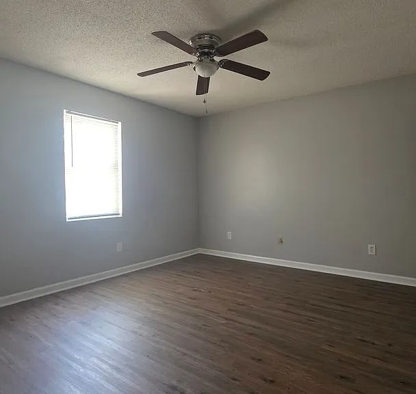 162 Nacoochee Dr — Photo 5