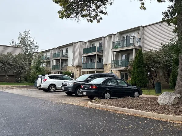 2424 Independence Ln Unit 1, Madison, WI 53704