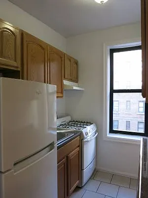 Rented by Atlantic Management Co Inc | media 18