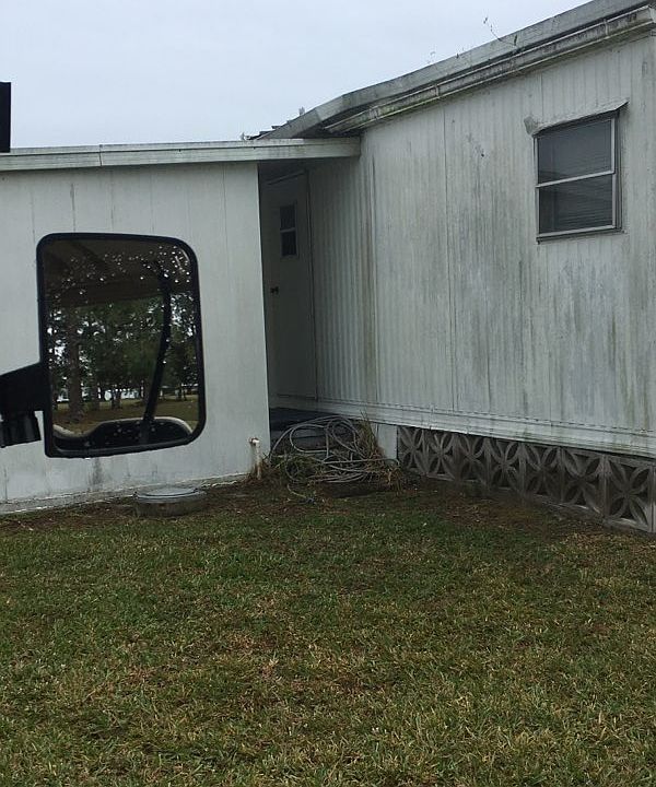2nd image of 183 Holiday Park Blvd NE