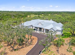 172 Crooked Creek Ct, Johnson City, TX 78636