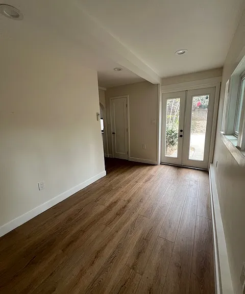 519 N Clementine St #2 — Photo 5