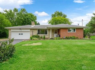 7336 New Horizon Ave, Enon, OH 45323