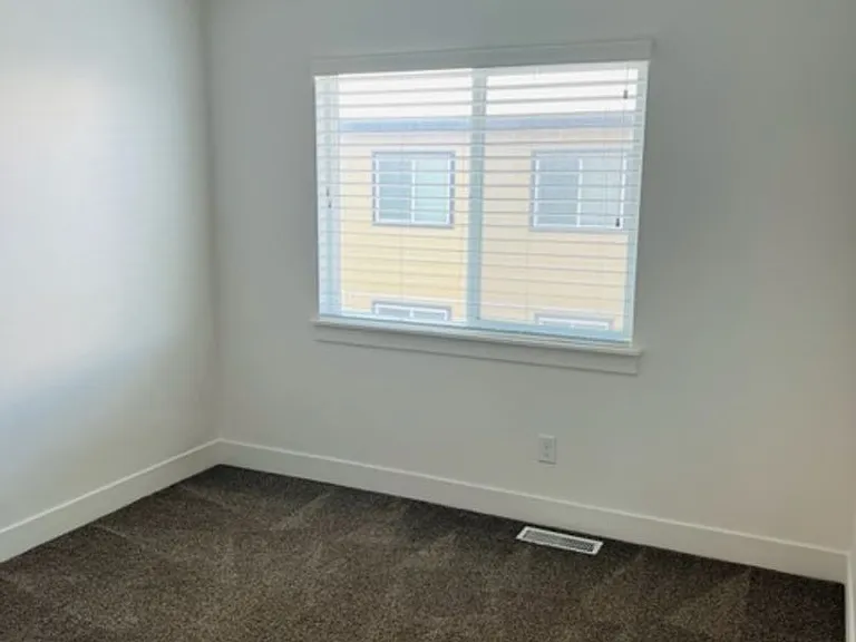 14737 S Asher Ln — Photo 12