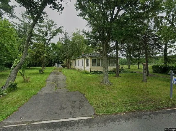 110 S Main St, Cranbury, NJ 08512