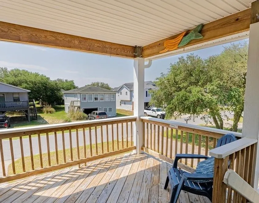 3 bed, 1800 sqft, $2,300 — Photo 2