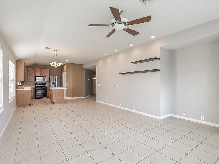 16522 Grenada Falls Dr — Photo 10