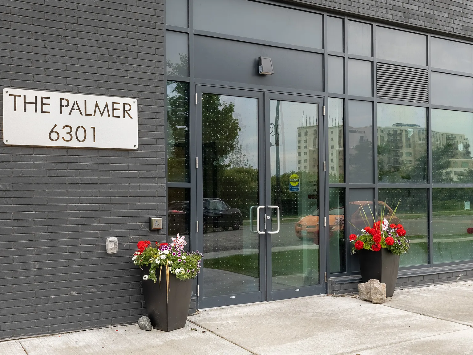 The Palmer — Photo 3