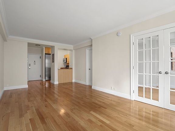 3rd image of 41 Park Ave APT 4F