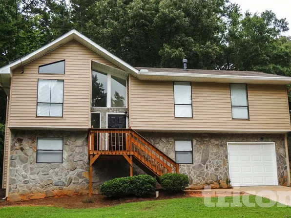 3834 Shane Ct, Ellenwood, GA 30294
