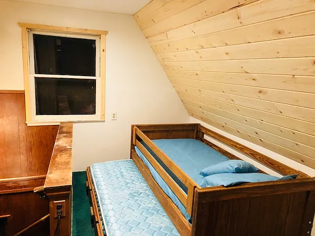 Loft space upstairs (3rd bedroom or office)