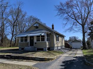 254 Holmes Rd, Warwick, RI 02888