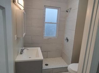 650 Conkey St #2F, Hammond, IN 46324