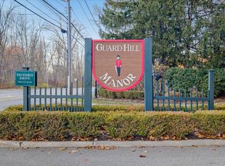 403 Kensington Way, Mount Kisco, NY 10549