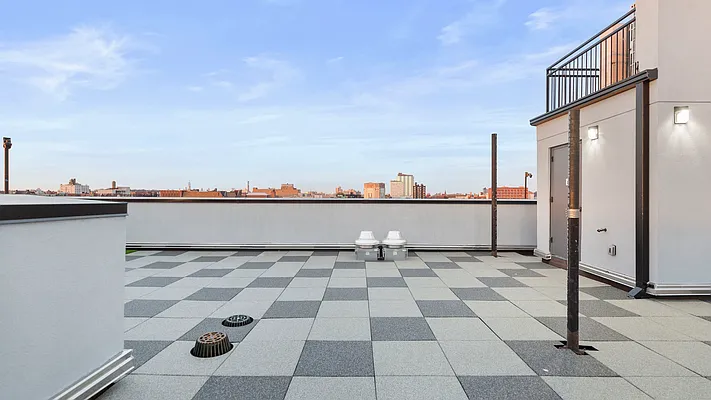 Rented by Nooklyn NYC LLC | media 17