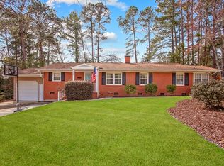 330 Westview Dr, Fayetteville, NC 28303