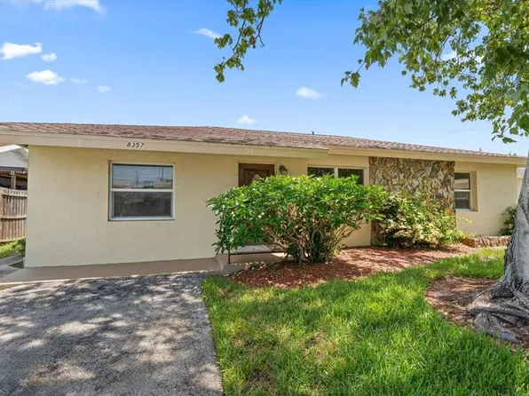 8357 75th Ave, Seminole, FL 33777