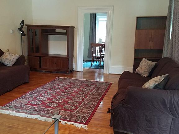 5th image of 26 Bay St