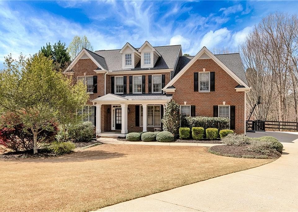 1st image of 541 Wintergreen Way