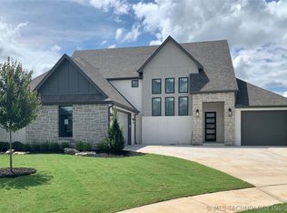 3201 W Union Ct, Broken Arrow, OK 74011