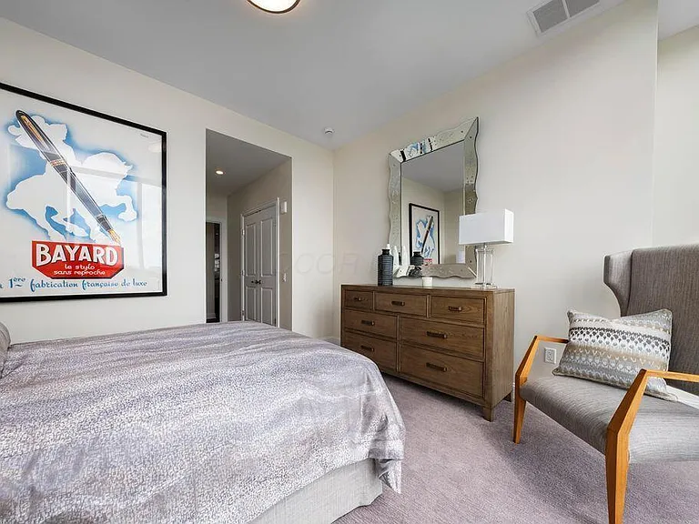 250 Spring St #1214 — Photo 20