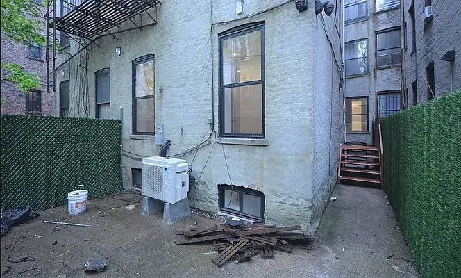 Rented by Corcoran | media 21