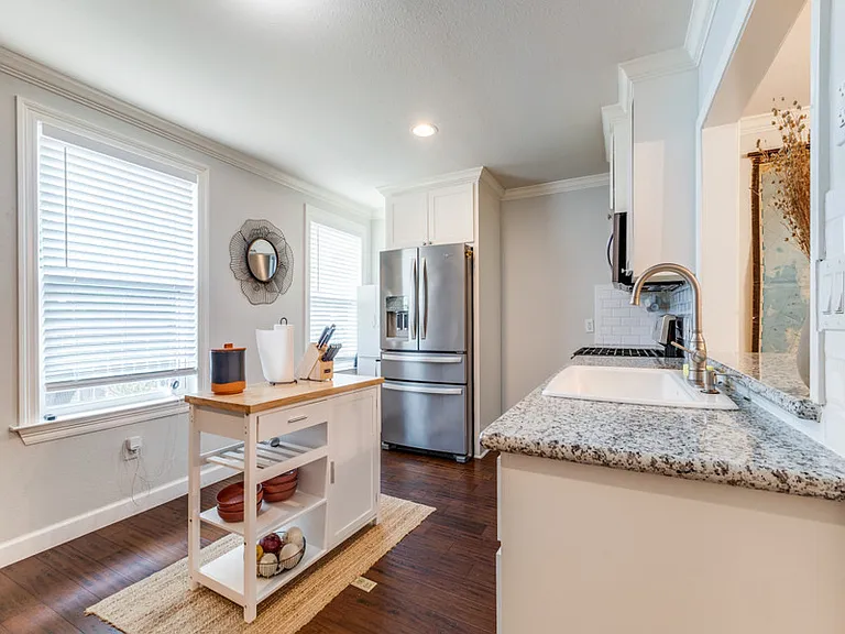 5110 Cochran St — Photo 10
