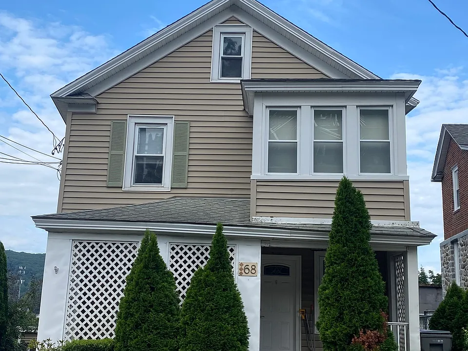 68 High St #2
